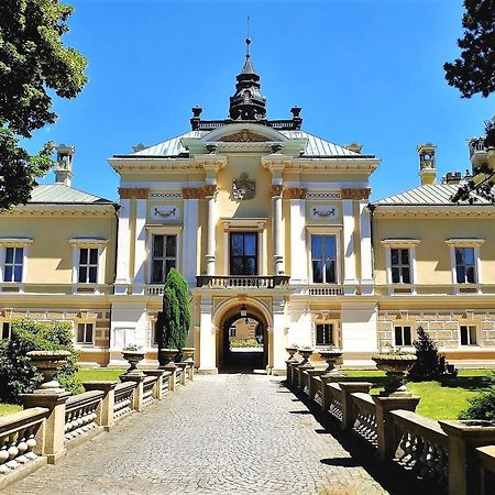 Zámek Světlá nad Sázavou Hotel Exterior foto